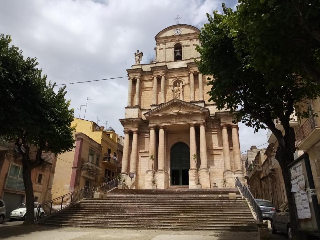 Piazza Salvatore 7, Gocce Di Sicilia Ragusa Eksteriør billede