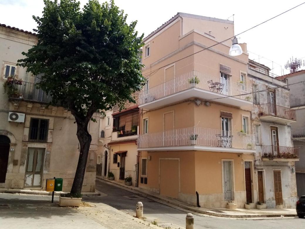 Piazza Salvatore 7, Gocce Di Sicilia Ragusa Eksteriør billede