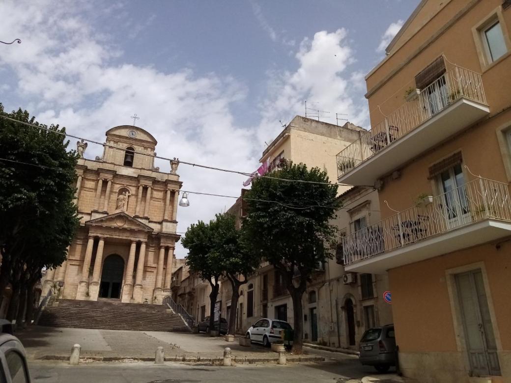 Piazza Salvatore 7, Gocce Di Sicilia Ragusa Eksteriør billede
