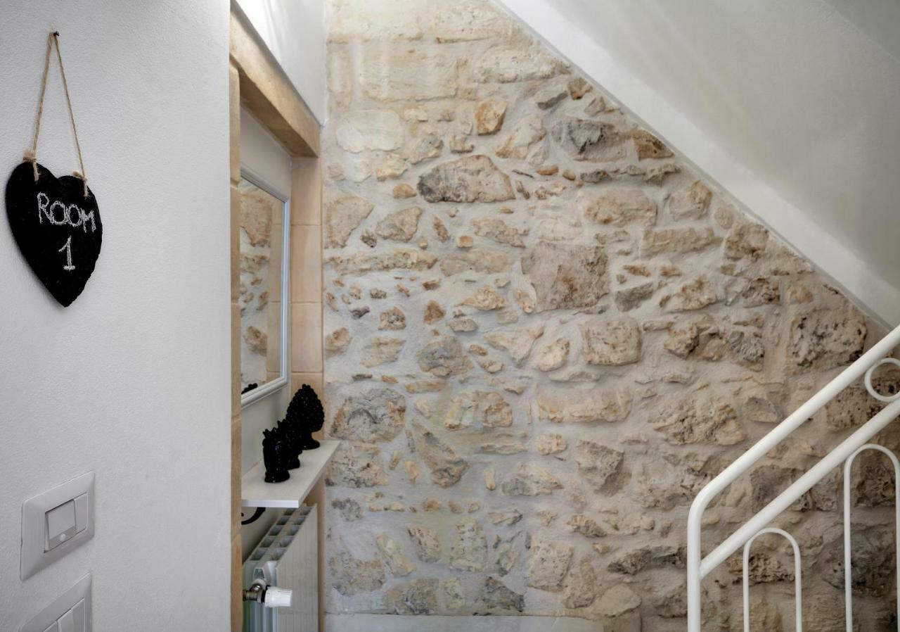Piazza Salvatore 7, Gocce Di Sicilia Ragusa Eksteriør billede